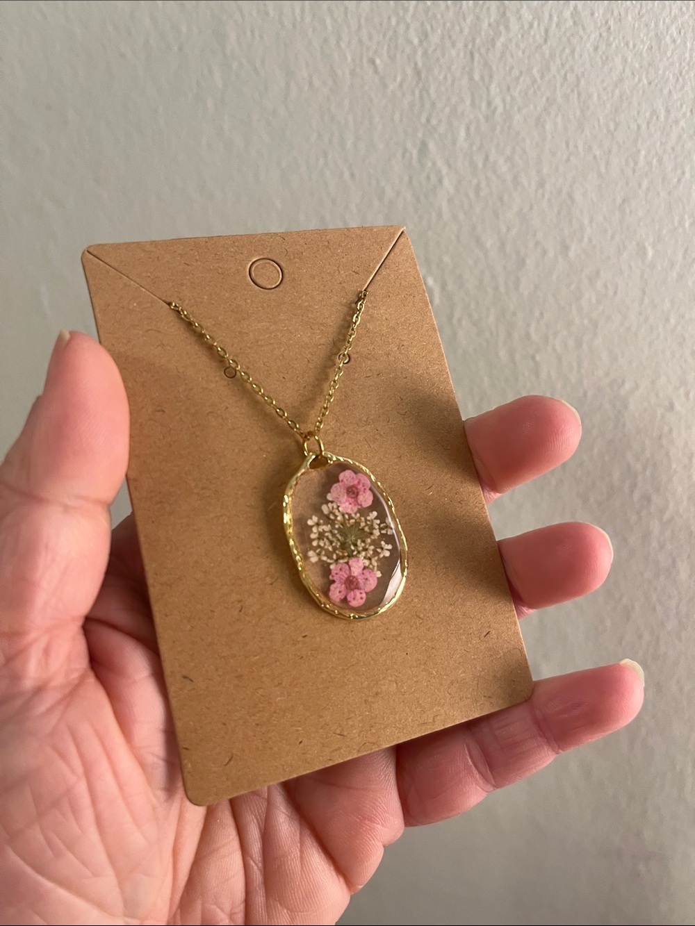 Gold Oval Floral Pendant Necklace - Pink Flowers